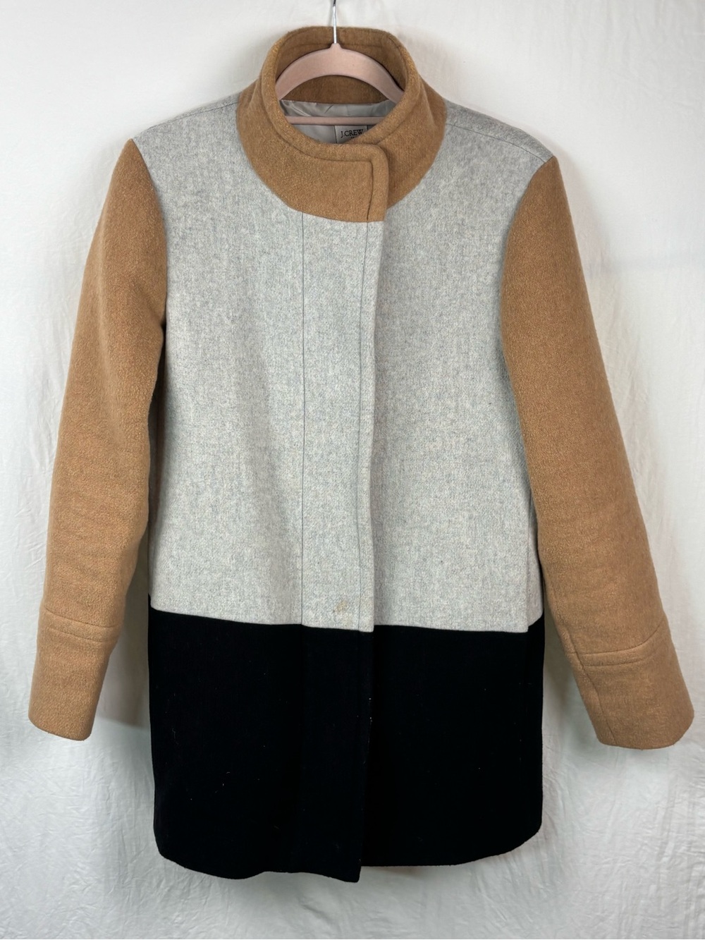 J Crew women’s 6 Tri Tone Wool Blend Peacoat in Camel, Light Gray & Black